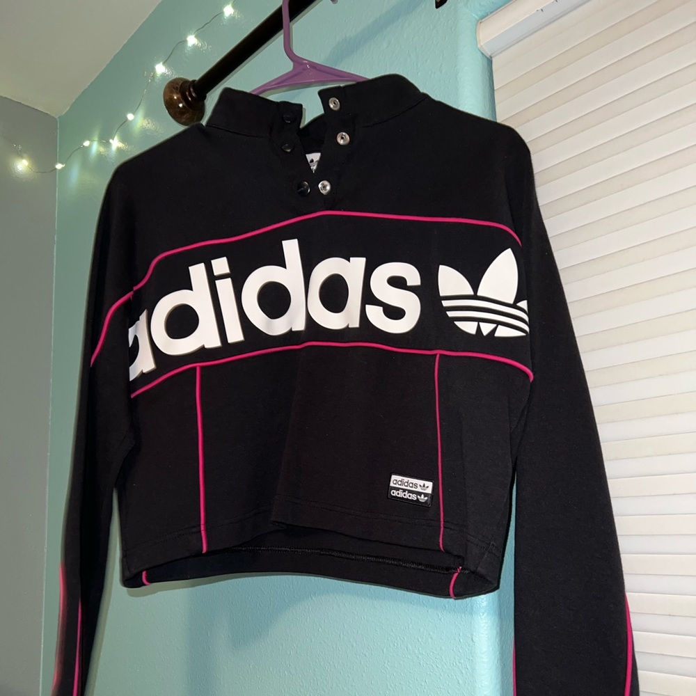 Adidas sweatshirt size small